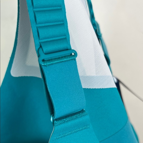 NWT Brooks Run Sports Bra Dare Scoopback 2.0 40 C/D High Impact - Picture 4 of 11